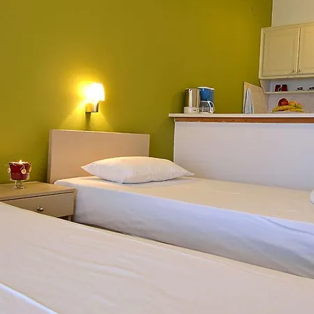 Maistro Apartment *